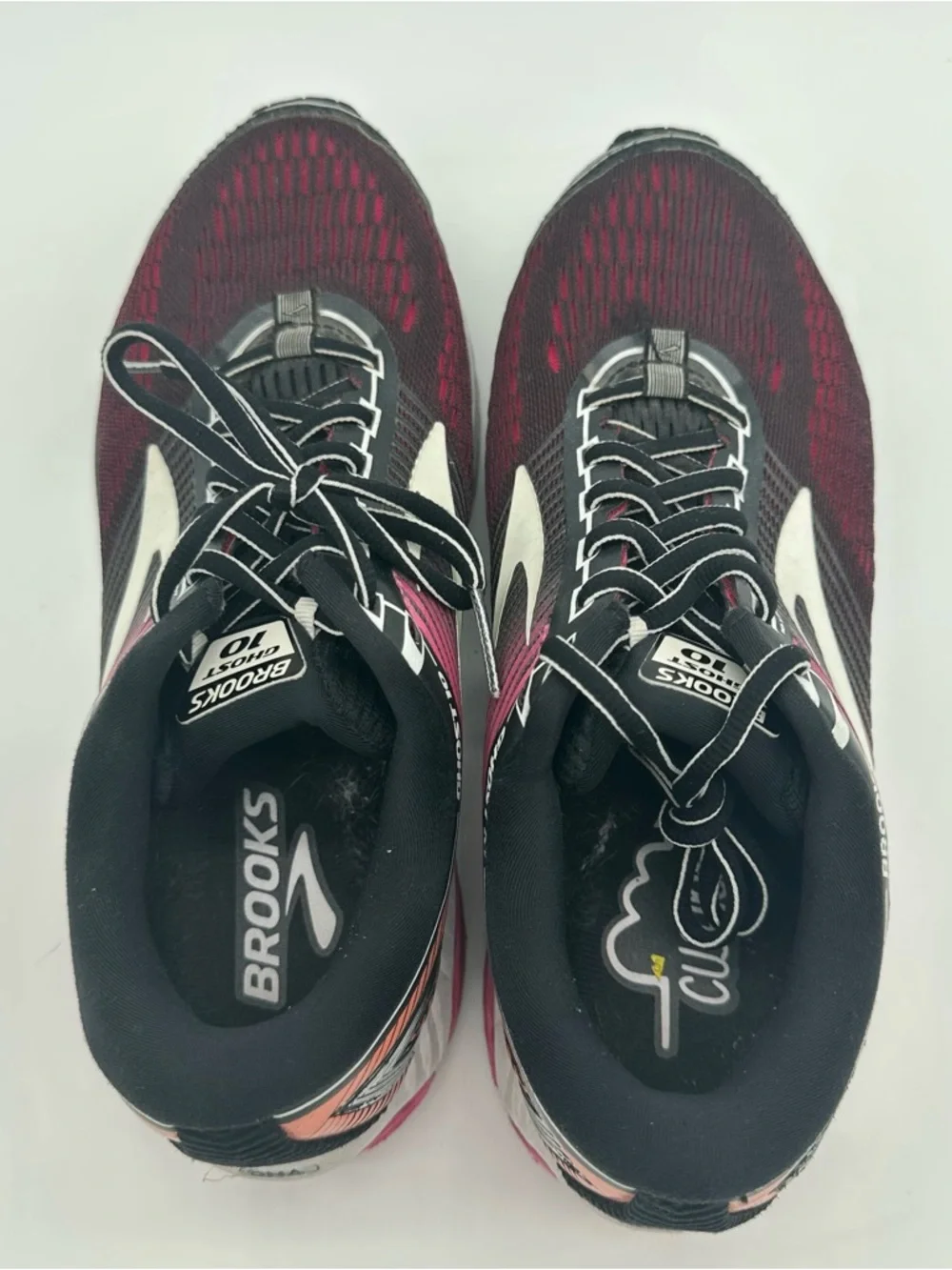 Brooks Women's Burgundy and Black Running Sneakers